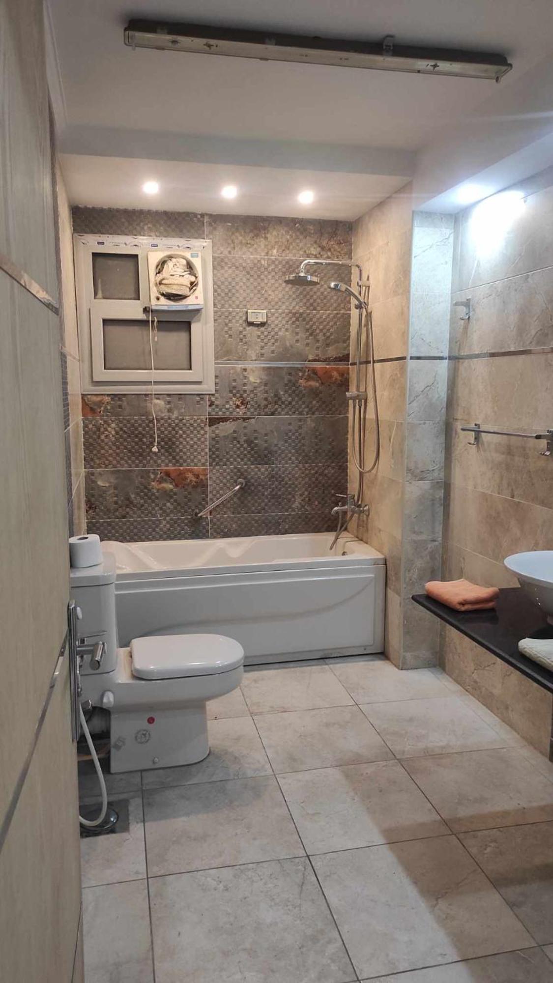 Comfy Luxurious Apartments In Central Location In Mansheyet El Bakry East Kaherah Luaran gambar