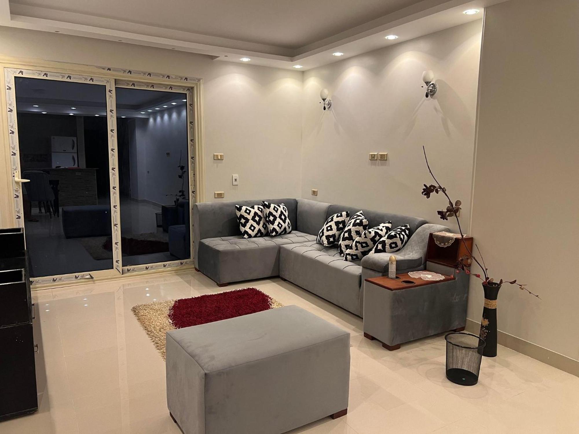 Comfy Luxurious Apartments In Central Location In Mansheyet El Bakry East Kaherah Luaran gambar