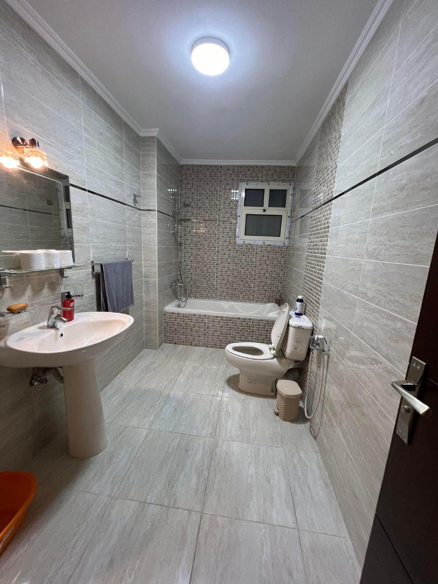 Comfy Luxurious Apartments In Central Location In Mansheyet El Bakry East Kaherah Luaran gambar