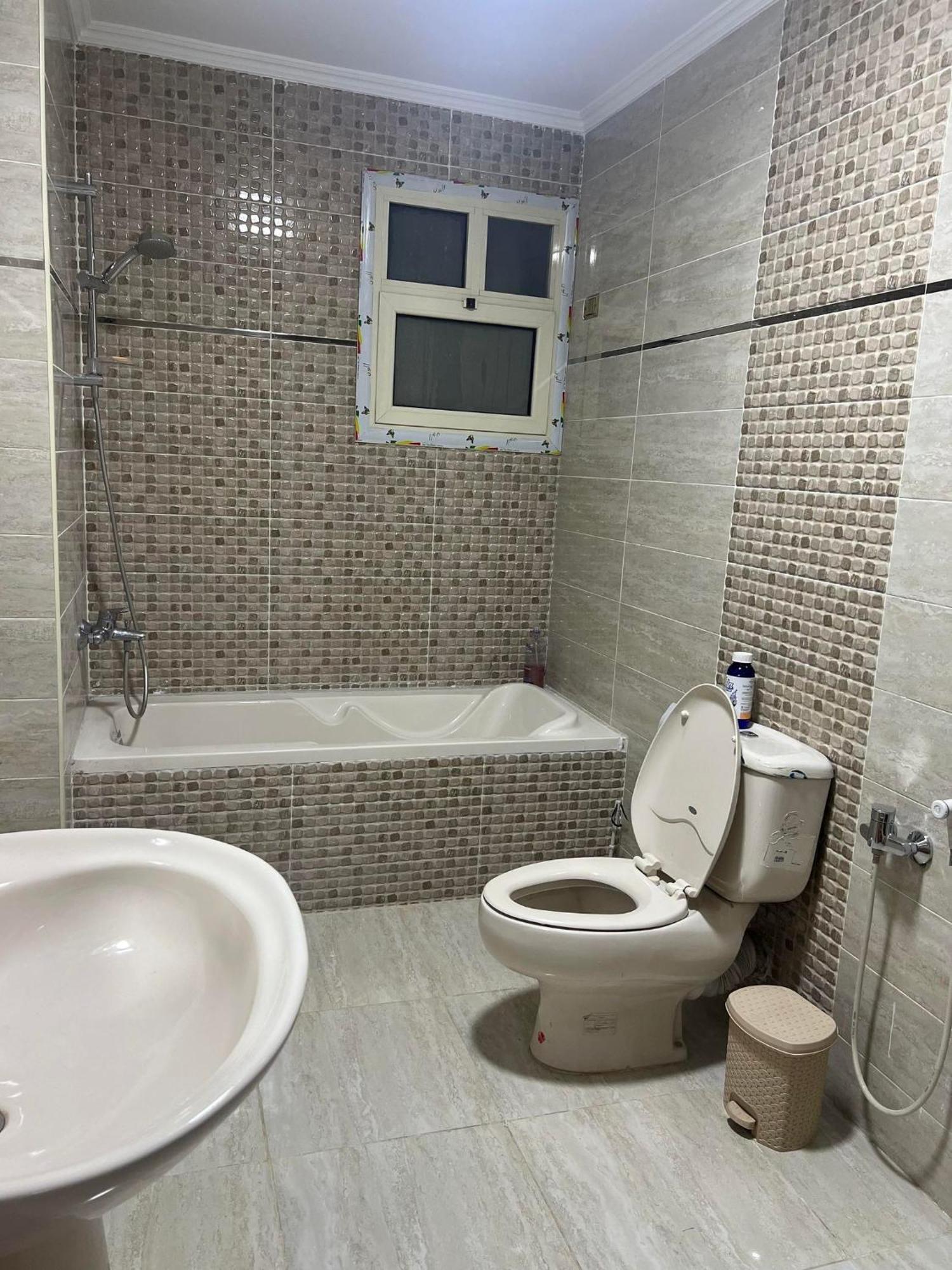 Comfy Luxurious Apartments In Central Location In Mansheyet El Bakry East Kaherah Luaran gambar